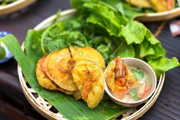 越南人虾烙饼班赫雄动物采用越南人