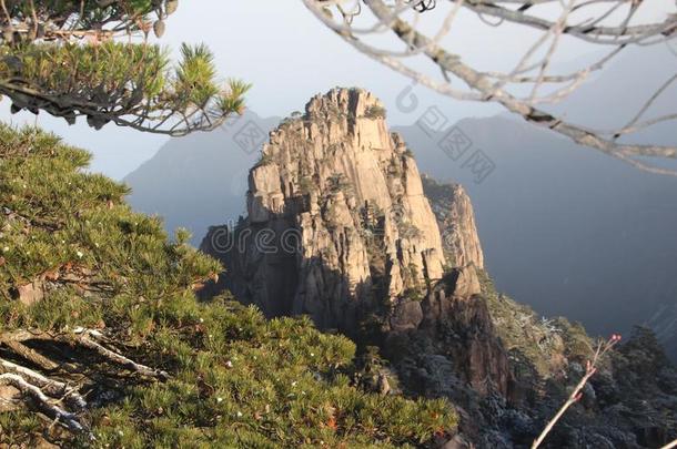 黄色的山-黄山,中国.