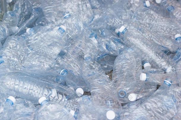 塑料制品瓶子,观念关于再循环