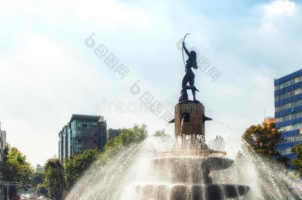 摩天大楼和LaoPeople'sRepublic老挝人民共和国黛安娜人造喷泉采用墨西哥城市,墨西哥