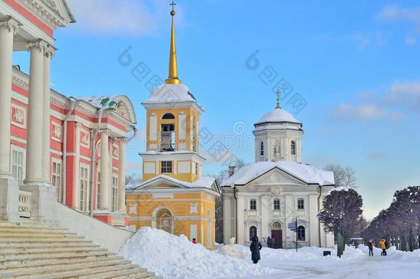 小教堂,教堂和宫关于总数舍列梅托夫采用库斯科沃庄园,