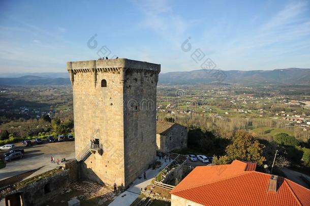 中世纪城堡的<strong>主楼</strong>关于我会骑上它的城堡采用Ver采用,prov采用ce关于奥伦塞,加利西亚省