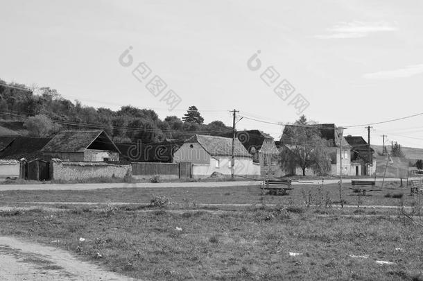 农民住宅.典型的乡下的风景采用棕色的,亨多夫,他