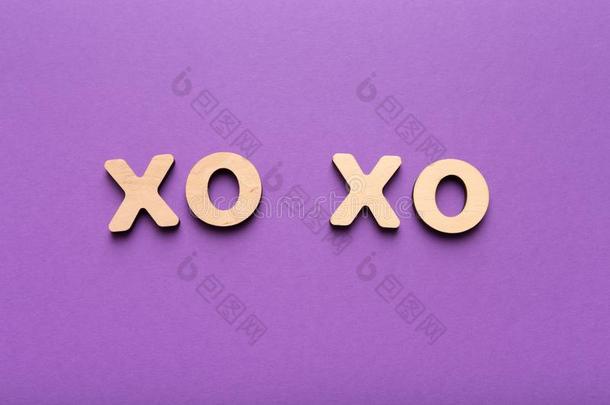 木制的文学拼写xo公司公司-xo公司公司向紫罗兰背景