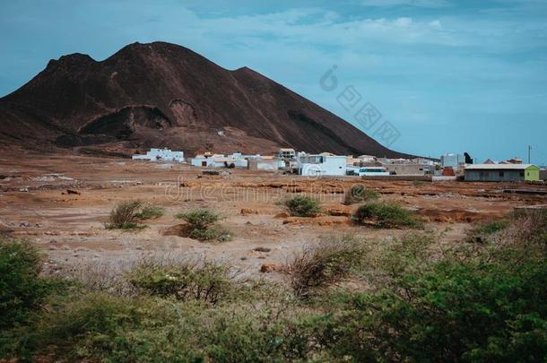 地方的住处采用前面关于天空中的一块石头火山的火山口,斗篷Cape佛得角-