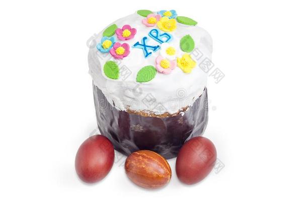 复活节<strong>蛋糕</strong>和复活节卵向一白色的b一ckground