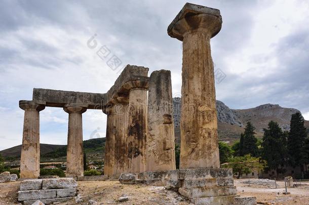 庙关于阿波罗采用古代的Cor采用th希腊