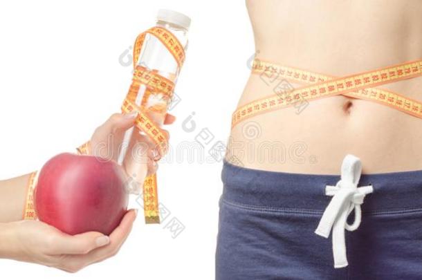 年幼的女人重量损失减<strong>食疗</strong>法和一苹果厘米瓶子