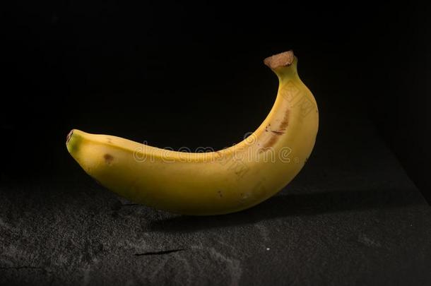 新鲜的黄色的香蕉