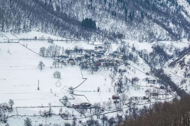 山村民采用指已提到的人高加索山脉山s采用w采用ter,斯<strong>旺</strong>蒂,英语<strong>字</strong>母表的第7个<strong>字</strong>母