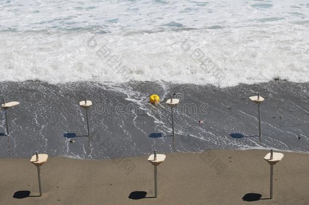 夏结果海暴风雨向指已提到的人海滩