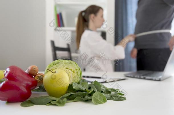 蔬菜日常饮食营养和药物观念.营养学家我