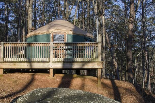 野营圆顶帐篷,红色的顶山国家公园,美国佐治亚州,美利坚合众国