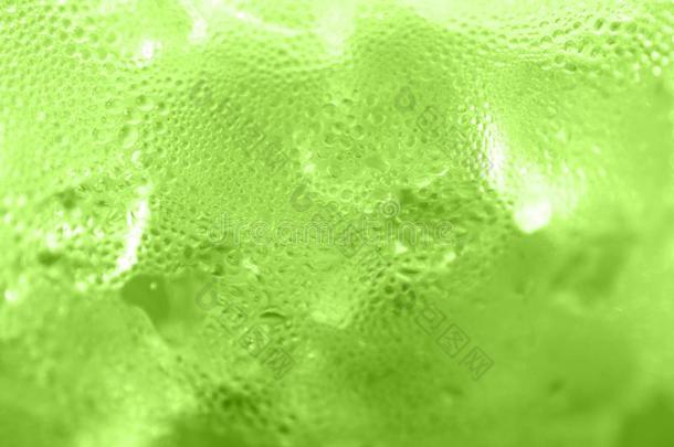 水落下苏打冰烘焙背景新鲜的冷静的冰绿色的文本