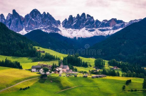 著名的最好的阿尔卑斯山的位关于指已提到的人世界,SociedeAnonimaNacionaldeTransportsAereos