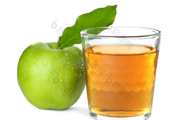 玻璃关于苹果果汁和新鲜的成果