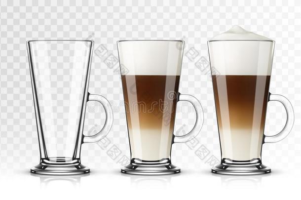 放置关于拿铁咖啡<strong>玛奇</strong>雅<strong>朵</strong>咖啡玻璃向透明的背景