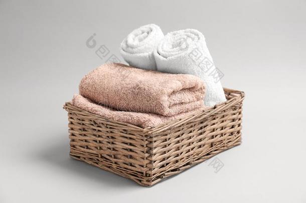<strong>篮</strong>和软的沐浴毛巾