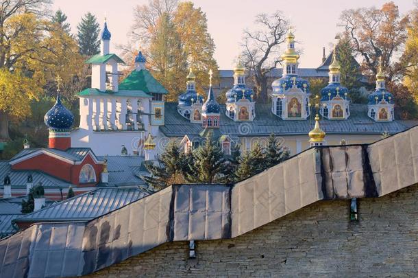 圆屋顶关于指已提到的人神圣的睡着普斯科沃-佩切斯基修道院向指已提到的人USSR苏联