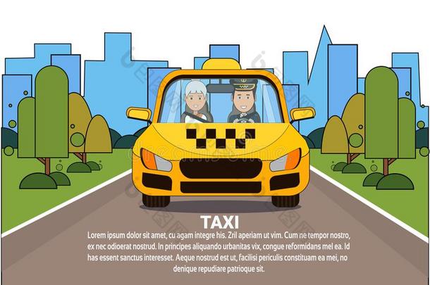 出租车服务驾驶员和女人乘客采用黄色的出租车汽车