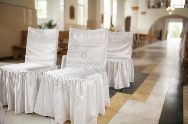 大气影像关于椅子装饰为<strong>结婚典礼</strong>隐袭的