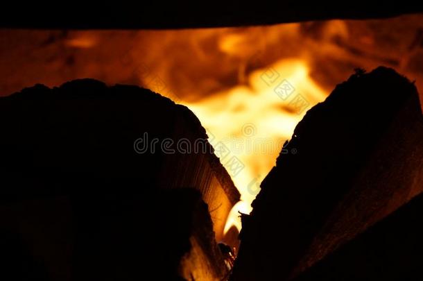 火木材.燃烧的木材.壁炉