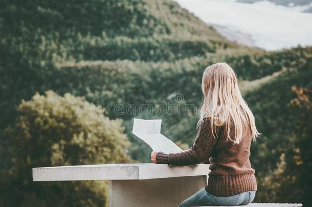 女人佃户租种的土地地图计划路旅游单独的