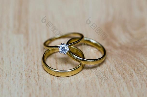 一婚礼戒指或婚礼带