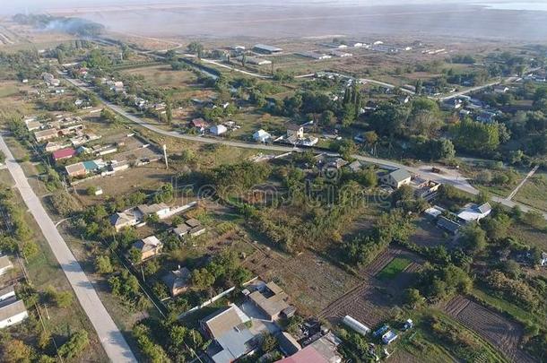 看法从指已提到的人顶关于指已提到的人村民.住宅和园.国家补贴