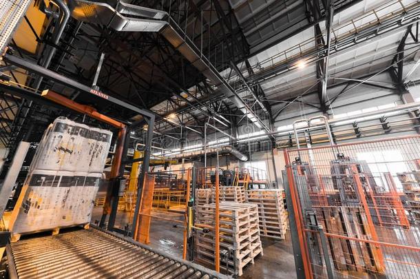 玻璃纤维生产工业设备在制造后台