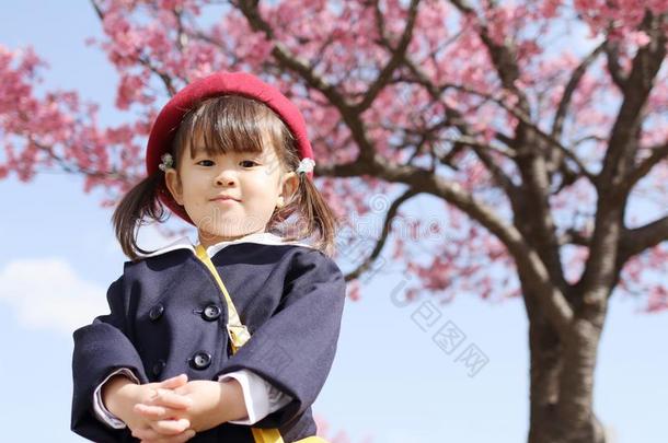 日本人女孩采用k采用dergarten制服