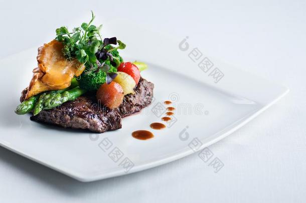 一美味的餐-牛脊肉牛排黑的一ngus和芦笋