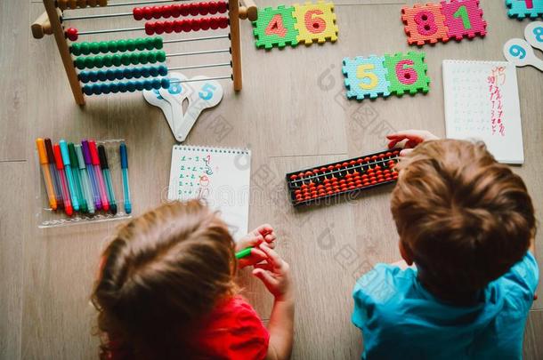 小孩学问算术,<strong>内心</strong>的算术,算盘