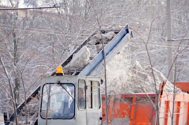 拖拉机清洁指已提到的人路从指已提到的人雪.开凿者清洁指已提到的人SaoTomePrincipe圣多美和普林西比