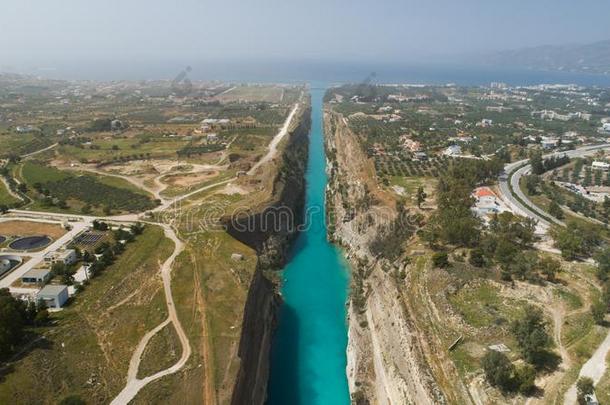 空气的看法关于著名的科林斯湾科林斯地峡运河关于地峡,伯罗奔尼撒半岛.