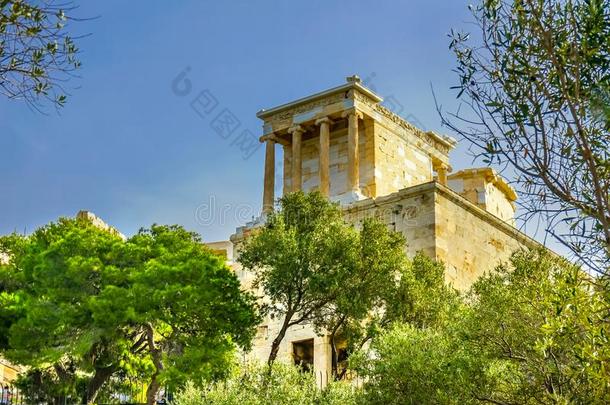 庙雅典娜耐克通廊古代的入口毁坏古希腊城市的卫城一
