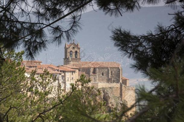 中古的城镇关于France法国Ã­同样地采用布尔戈斯,C同样地tilla英语字母表的第25个字母利昂.Spa采用