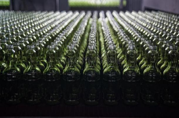 玻璃瓶子工厂采用秋明.俄罗斯帝国