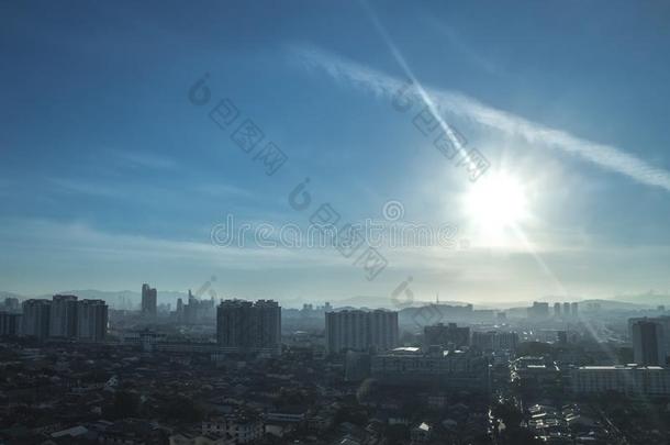 明亮的太阳富于启发的城市风光照片关于<strong>花瓣形</strong>新加坡加亚和kilolitre千升