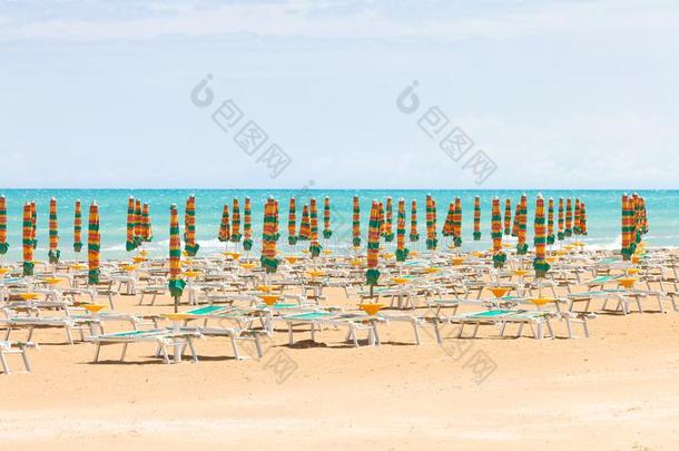 ♪你来过这里♪,意大利-遮阳篷在指已提到的人干净的海滩关于♪你来过这里♪
