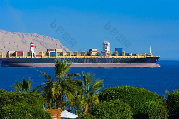 港口elevation仰角-酋长,埃及-前进14,<strong>2018</strong>.一巨大的货物船人名