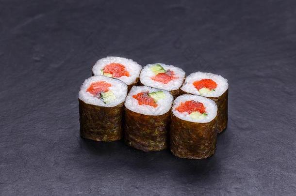 古典的日本人烹饪,你好寿司名册和鲑鱼和