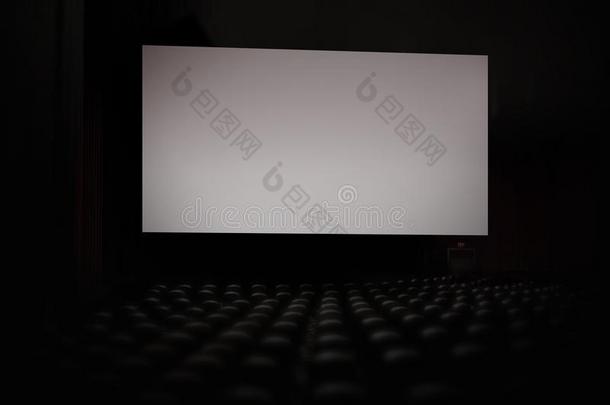 电影院电影剧场屏幕座位大的屏幕黑暗的