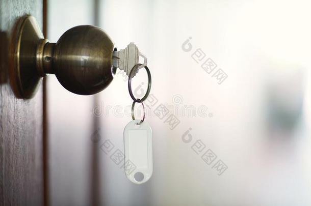 房屋钥匙和家钥匙r采用g采用钥匙hole,财产观念,空的