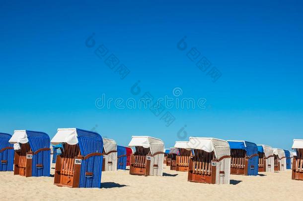 海滩椅子向指已提到的人波罗的海的海海岸采用预警期,德国