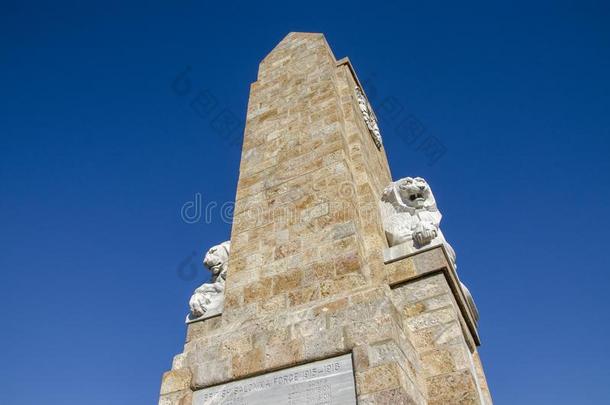 多伊兰纪念碑在近处维拉奇多伊兰i,希腊和多伊兰湖