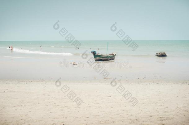 海看法从热带的海滩夏天堂海滩