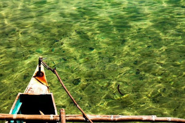传统的菲律宾人捕鱼小船