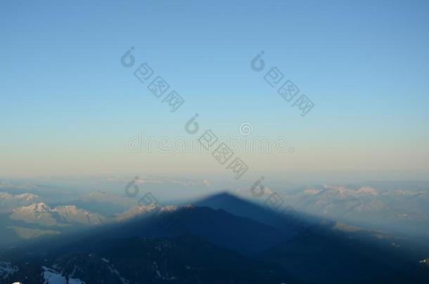 montane山地森林空白的山丘