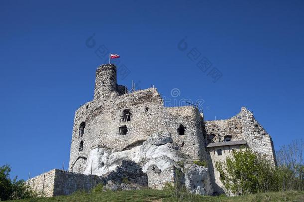 毁坏关于指已提到的人城堡采用查找紧接在后的向卡斯特尔采用波波利斯.城堡